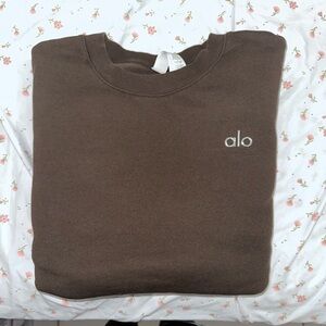 ALO Accolade Crew Neck Pullover
